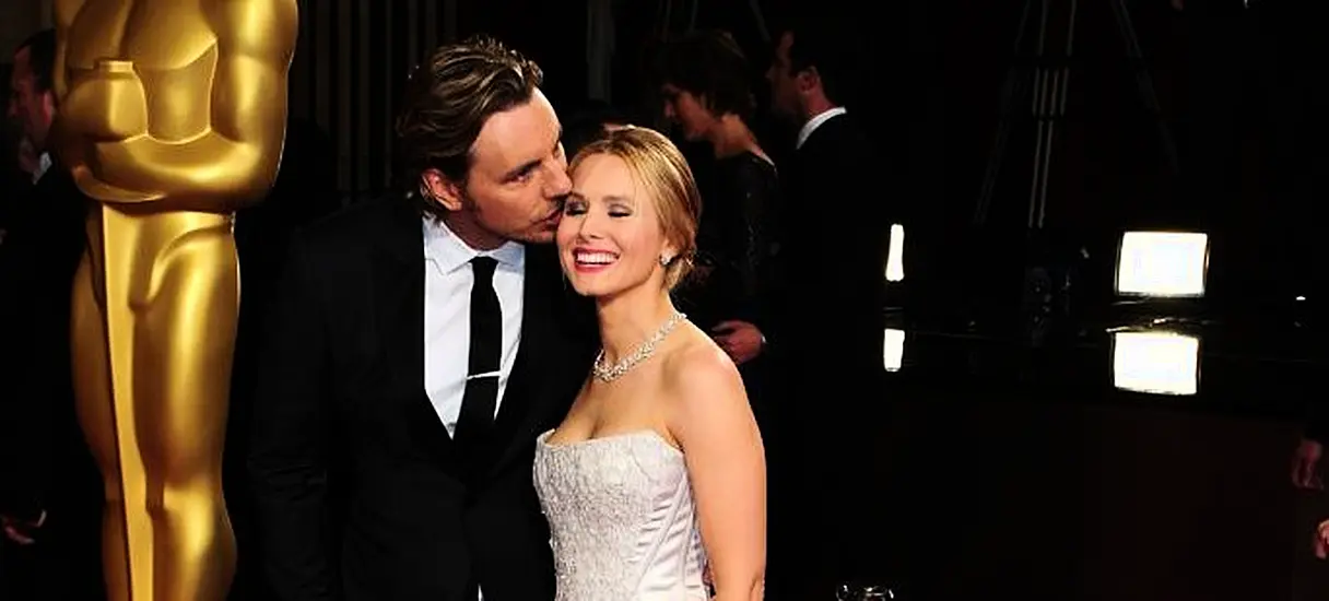 Kristen Bell And Dax Shepard Used Therapy To Save ‘Turbulent’ Marriage