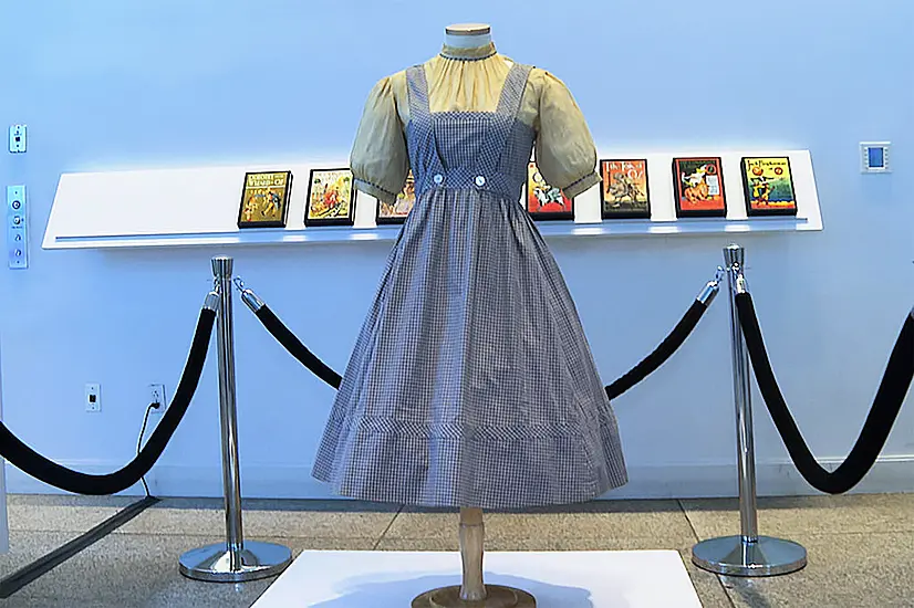 Judy Garland’s Dorothy Dress From The Wizard Of Oz To Go Under The Hammer