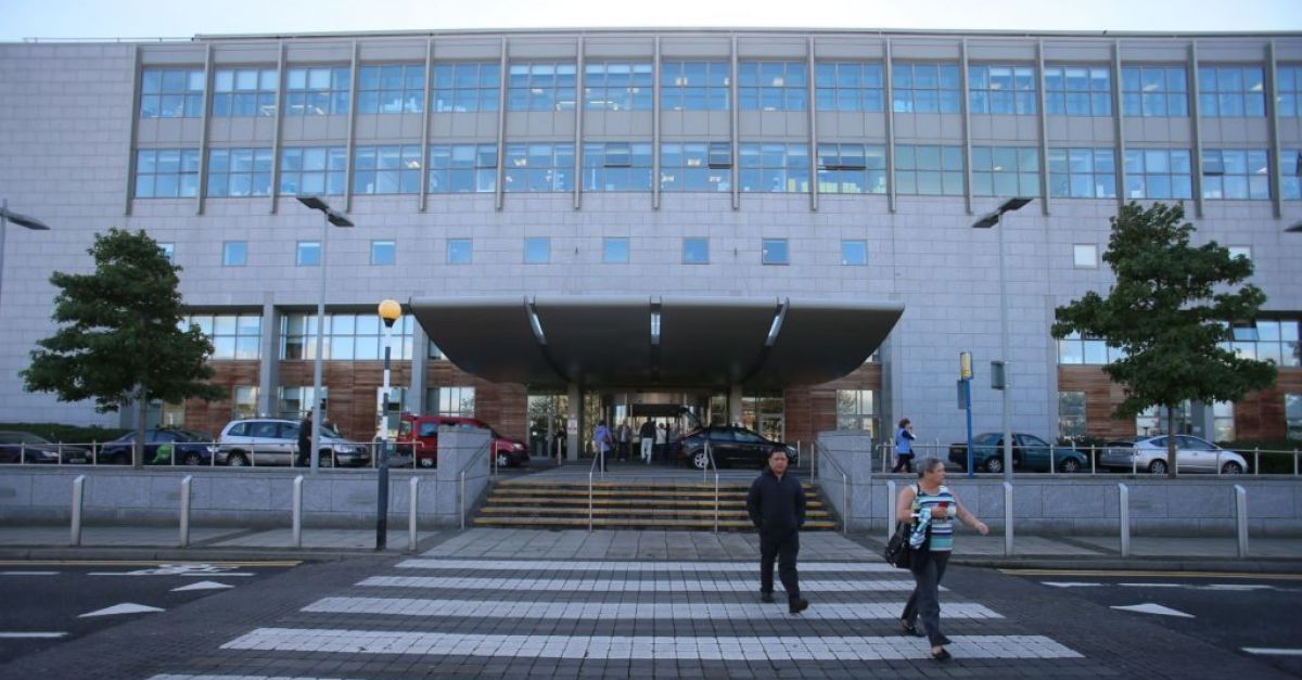 Судья приказал Дублинской больнице допустить судмедэксперта в отделение Covid