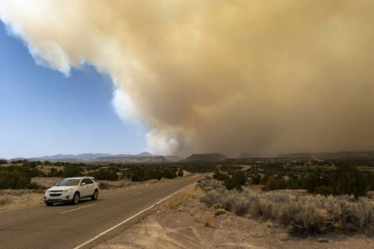 More Evacuations Expected Amid Dangerous Wildfires In Us South-West