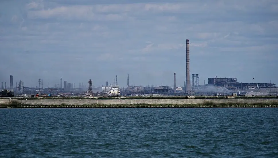 Civilians Flee Bunkers Of Azovstal Steel Works In Evacuation Led By Un