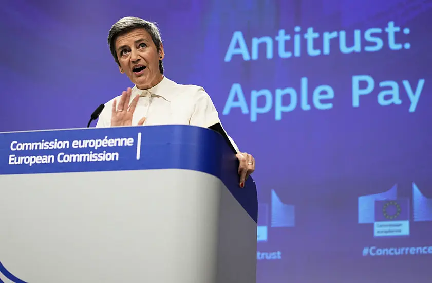 Eu Moves Forward In Antitrust Case Against Apple