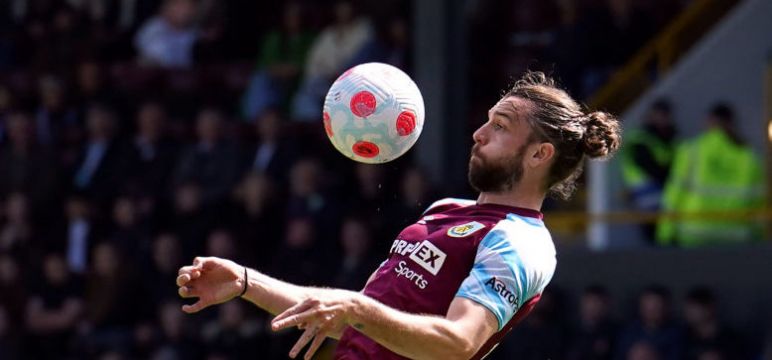 Jay Rodriguez Signs New Two-Year Deal With Burnley