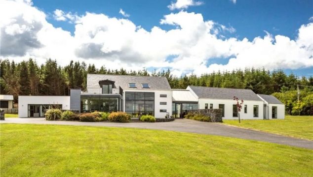 Boutique Donegal Home's Price Slashed To €250,000 After Mica Found In Blocks