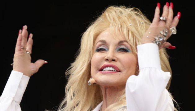 Dolly Parton inducted into Rock and Roll Hall of Fame despite initial ...