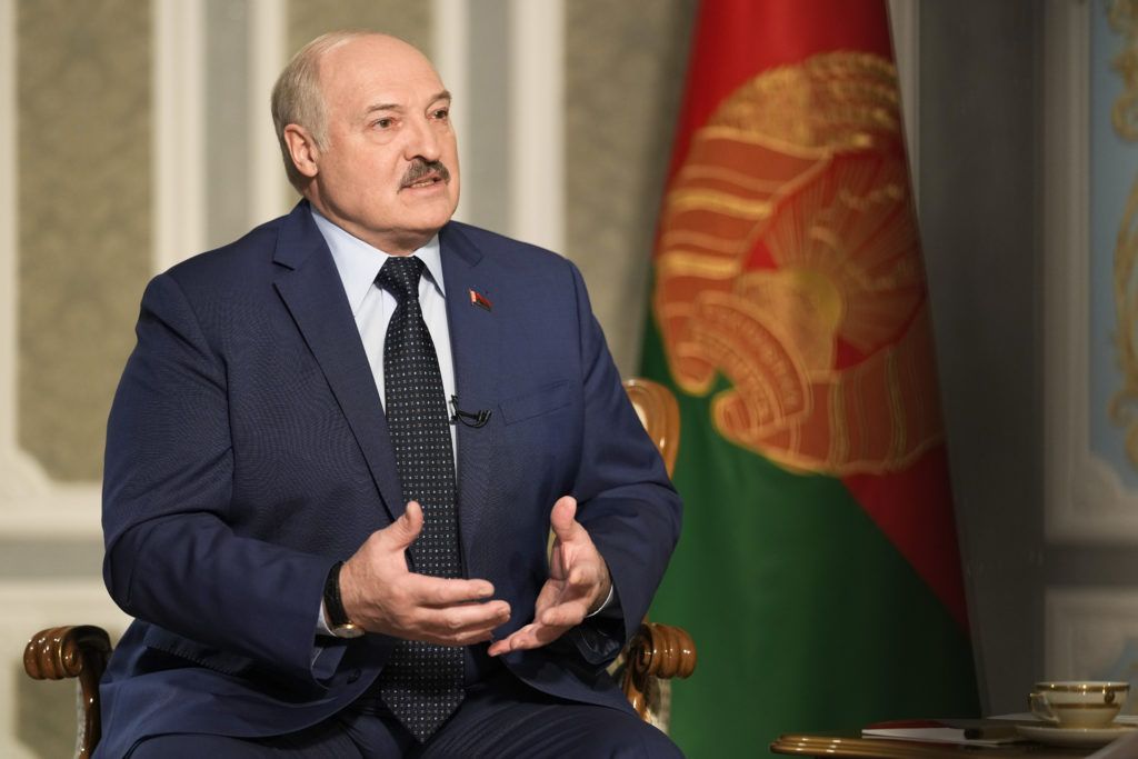 Başkan Lukashenko, Belarus'un Ukrayna savaşını sona erdirmek için 'her şeyi yaptığını' söyledi