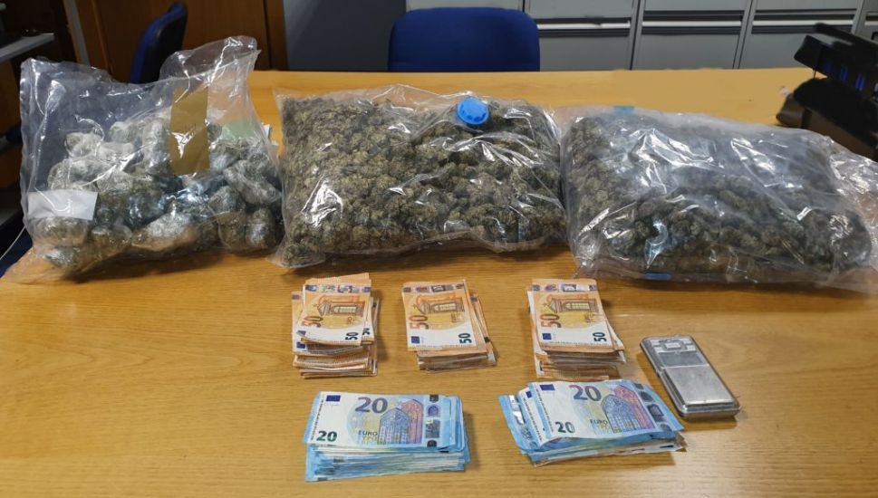 Teenager Arrested As Gardaí Seize €60,000 Worth Of Cannabis In Cork’s Cobh