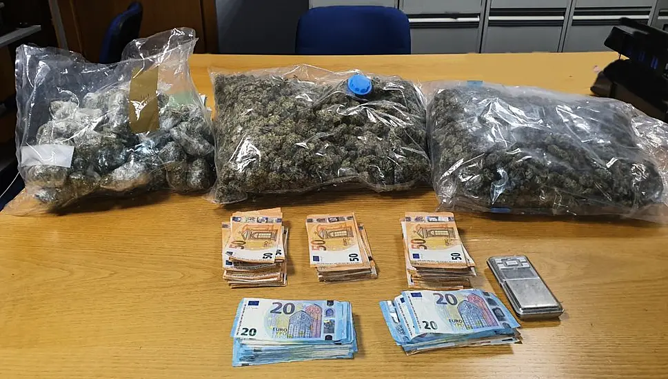 Teenager Arrested As Gardaí Seize €60,000 Worth Of Cannabis In Cork’s Cobh