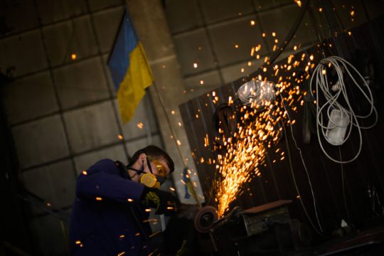 Ukrainian Volunteers Create Armour And Camouflage At Old Industrial Complex