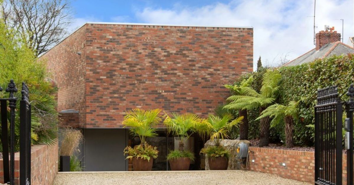 Take A Look Inside This 2m Dublin Home Disguised As A Garden Wall 