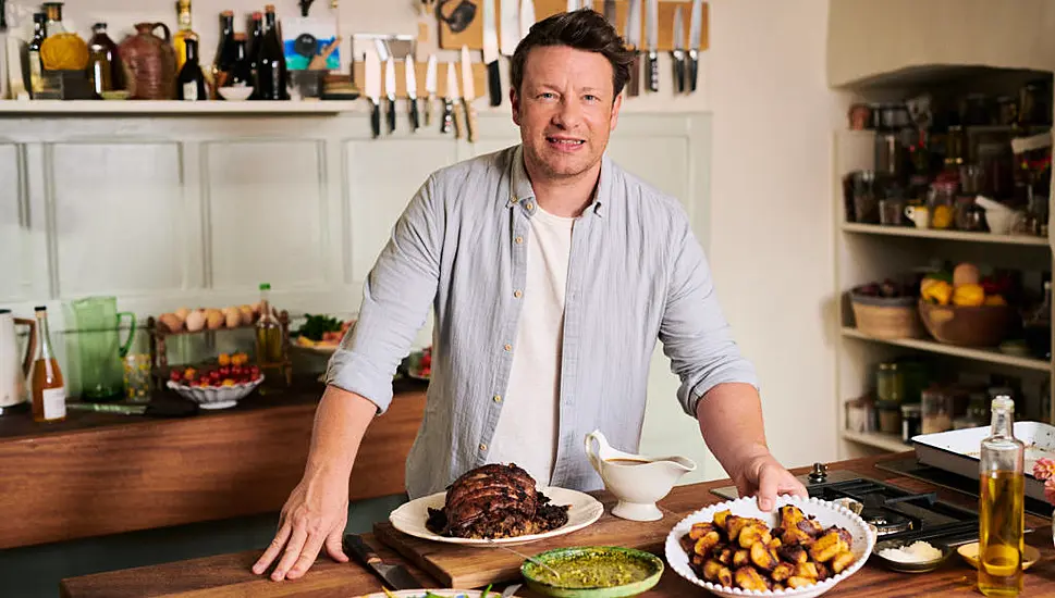 Jamie Oliver Threatens Boris Johnson With ‘Eton Mess’ Protest Over Anti-Obesity U-Turn