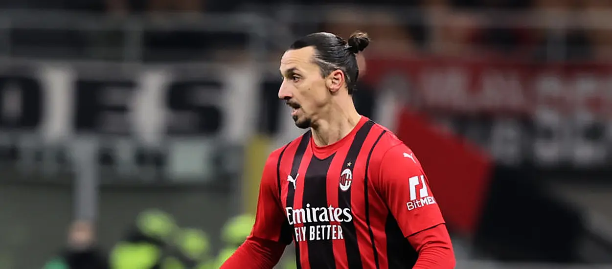 Zlatan Ibrahimovic Has Knee Surgery Which Casts Doubts Over His Playing Future