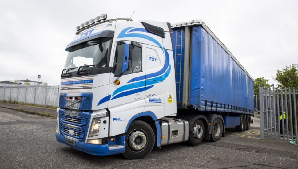 New Lorry Driving Apprenticeship To Allow Drivers To ‘Earn As They Learn’