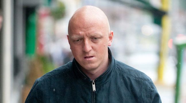 Murderer Who Punched Barrister In Face During Trial Can’t Find Lawyer To Represent Him