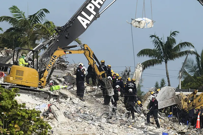 Judge In Us Gives Initial Ok To A Billion-Dollar Deal In Florida Condo Collapse