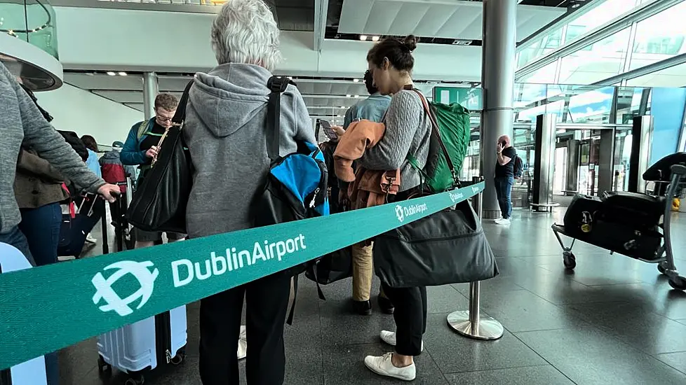 Tds Blame Low Pay And ‘Rubbish’ Worker Contracts For Dublin Airport Queues