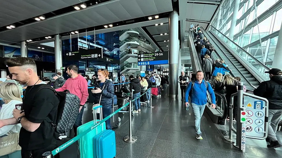 Dublin Airport To Put Passengers Who Arrive Too Early In Holding Areas