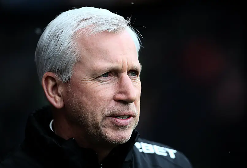 Alan Pardew Leaves Cska Sofia After Racism From Their Supporters