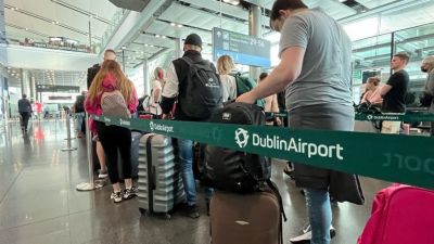 Leaving Dublin Airport Passengers In ‘Holding Pens’ Not A Long-Term Solution, Says Minister