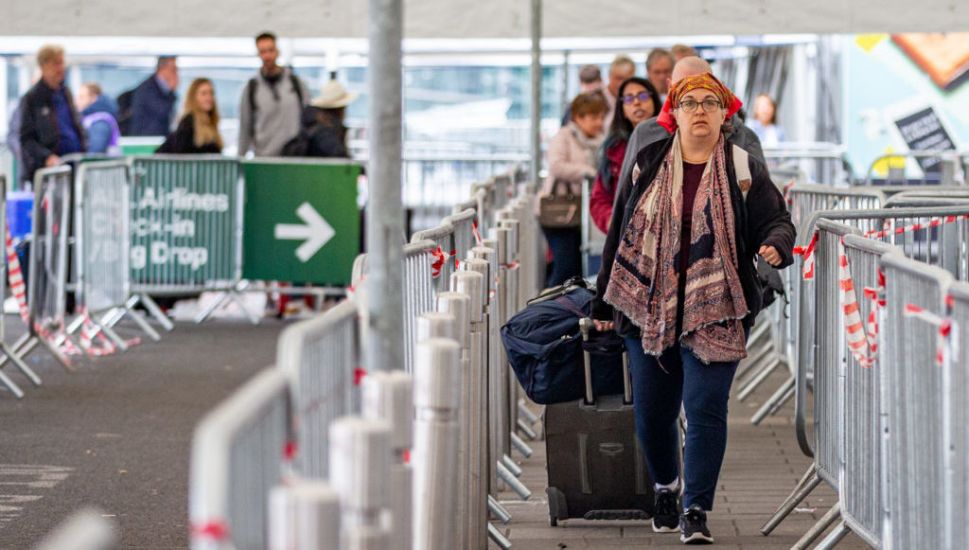 Dublin Airport Says Queues Moving 'Smoothly' Amid Busy Morning