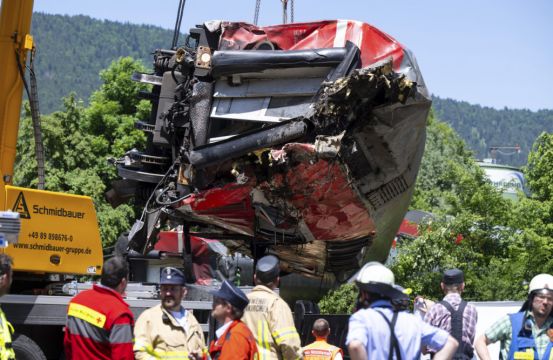 Fifth Victim Found In Train Wreckage In Southern Germany