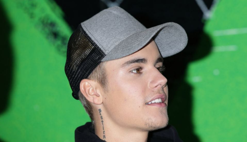 Justin Bieber Cancels Shows After He Gets Facial Paralysis From Virus