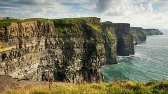 Woman Dies After Fall At Cliffs Of Moher