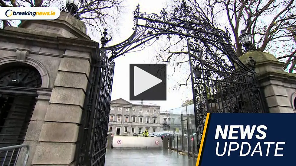 Video: Eu Challenges Uk Protocol Action, Ukraine Mps Address Seanad, Record Fuel Prices