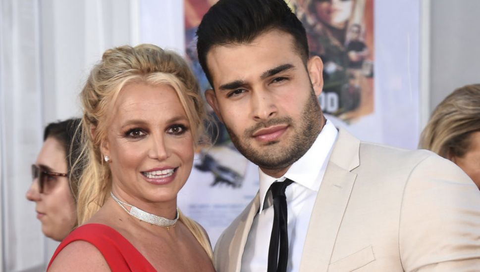 Britney Spears Thanks Versace For Making Her Look Like A ‘Princess’ For Wedding
