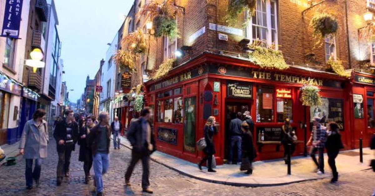 Teenager arrested over assault and robbery of three tourists in Temple Bar