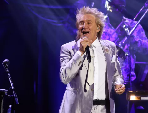Rod Stewart And Van Morrison ‘Raise The Roof’ At Prostate Cancer Charity Concert