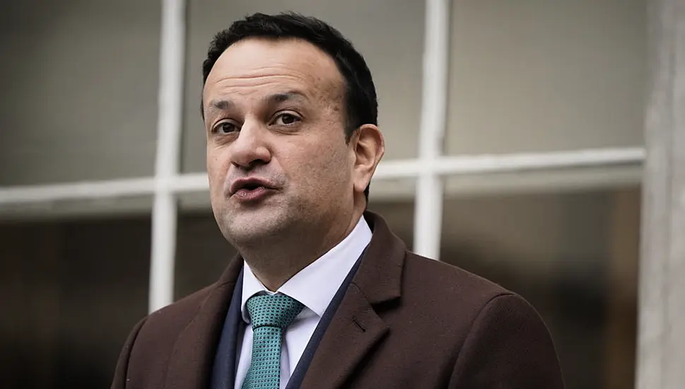 Leo Varadkar Condemns Burning Of Political Leaders’ Effigies On Bonfire