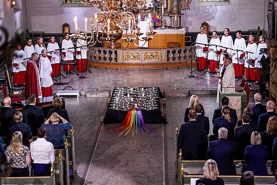 Oslo Shooting Victims Remembered In Memorial Service