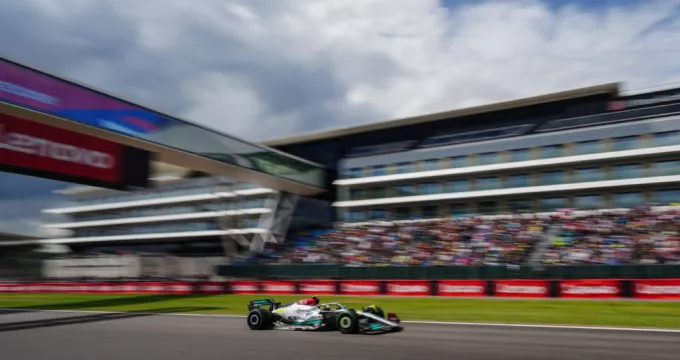 Lewis Hamilton Second In Practice For British Gp As Carlos Sainz Sets Pace