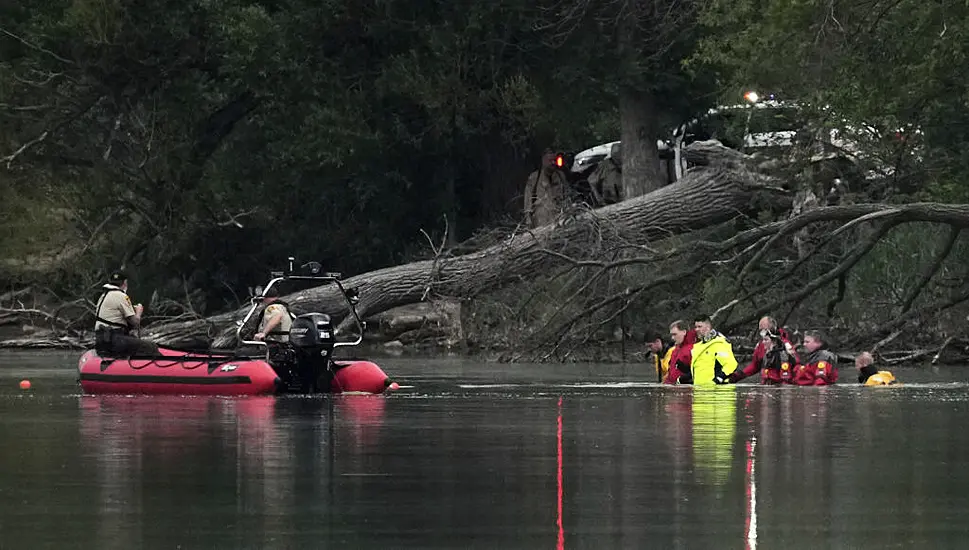 Bodies Of Three Missing Children And Woman Found In Minnesota Lake