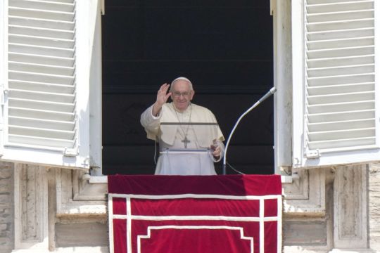 Pope Francis Dismisses Resignation Rumours