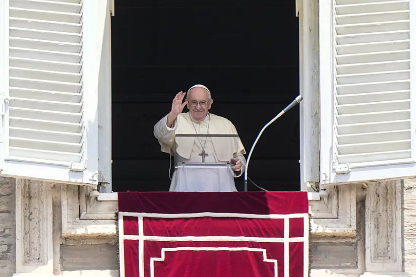 Pope Francis Dismisses Resignation Rumours