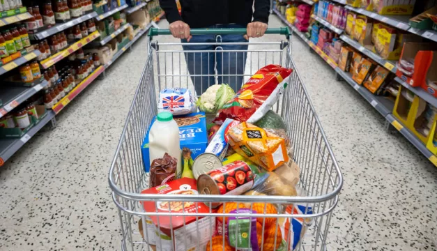 Euro Zone Consumers Cut Food Spending As Inflation Bites