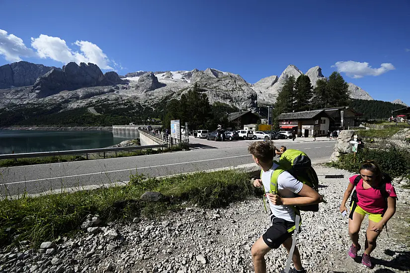 Prosecutor: Fatal Italy Avalanche Likely Unpredictable Event