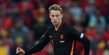 Barcelona ‘Don’t Want To Sell’ Manchester United Target Frenkie De Jong