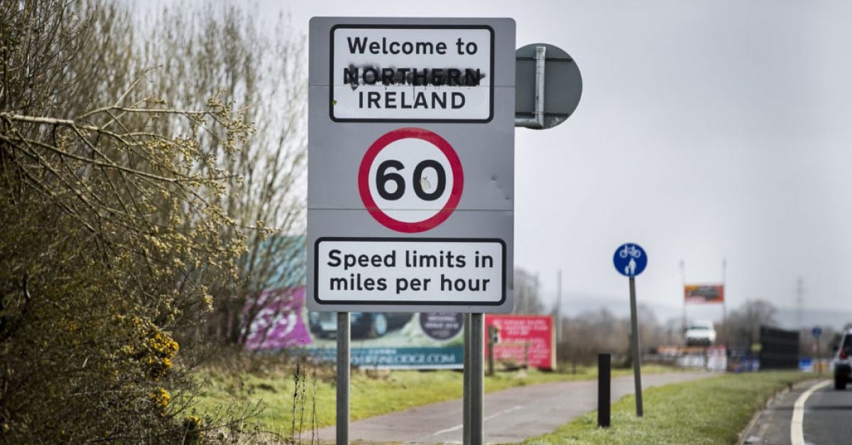 Неотдавнашен доклад който предполага че обединена Ирландия ще струва 400