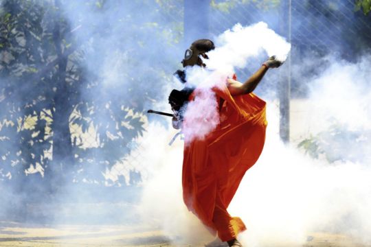 Protesters Burn Home Of Sri Lankan Prime Minister