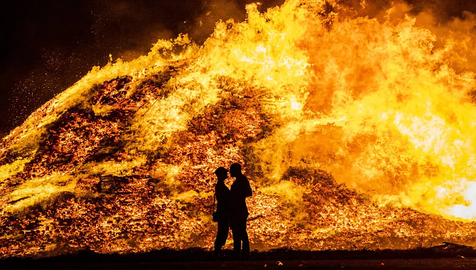 North’s Fire Crews Receive Over 200 Calls On First Night Of Bonfires