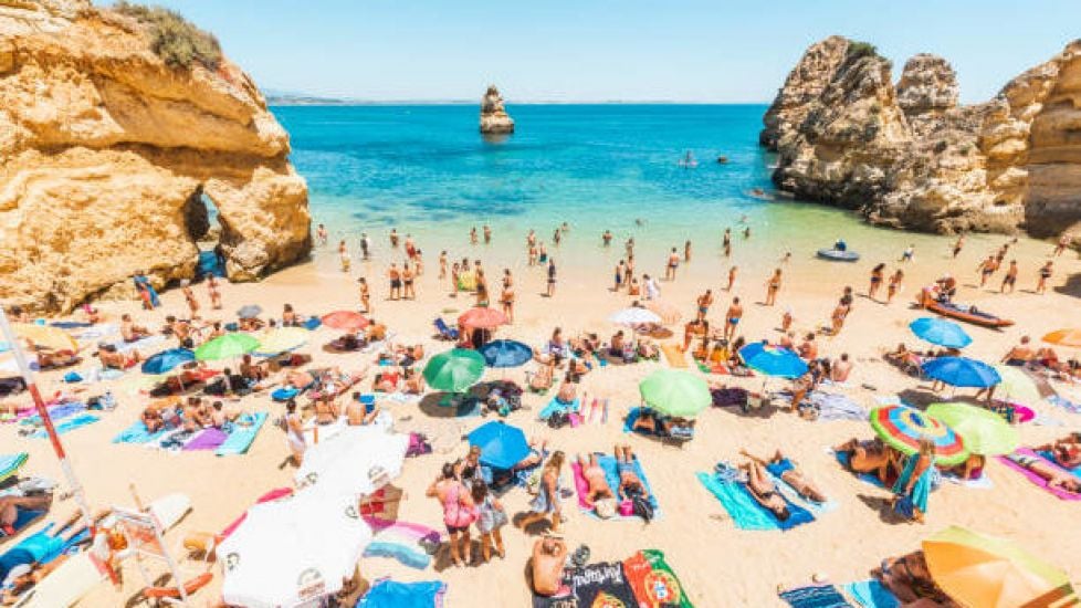 Irish Tourists Evacuated In Portugal As Temperatures To Exceed 40 Degrees