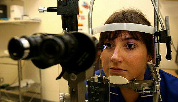 New Grants Of Up To €1,000 For Medical Contact Lenses