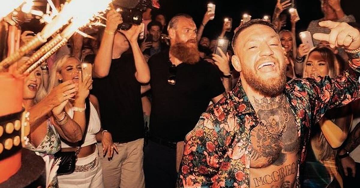 Inside luxury private jet used by Conor McGregor and partner Dee