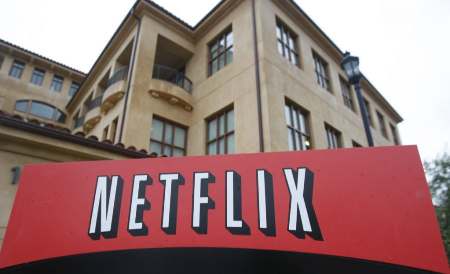 Netflix Loses Close To One Million Subscribers