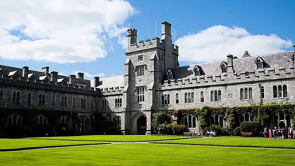 Ucc Research Into Treatment Of Crohn's Disease Awarded €5.4M In Funding