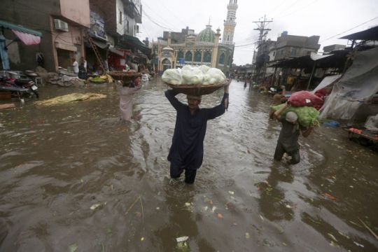 Death Toll From Weeks Of Rain In Pakistan Rises To 282