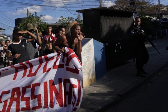 18 Killed During Police Raid On Poor Neighbourhood In Rio